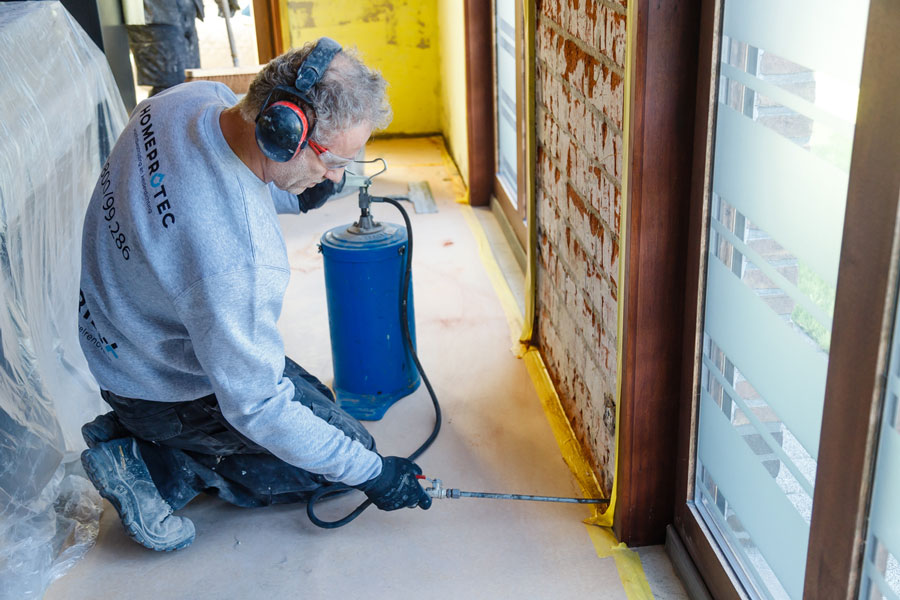 Hoe werkt injecteren tegen vocht? Uitleg voor leken